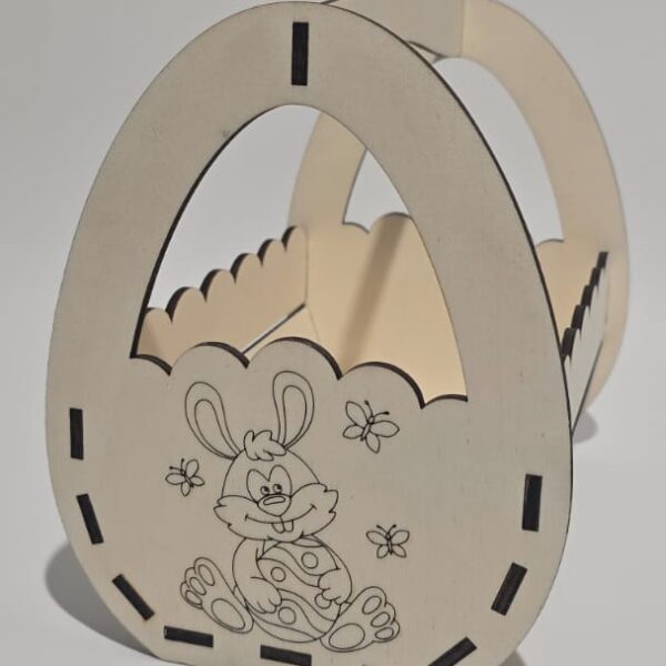 Panier de Pâques en bois